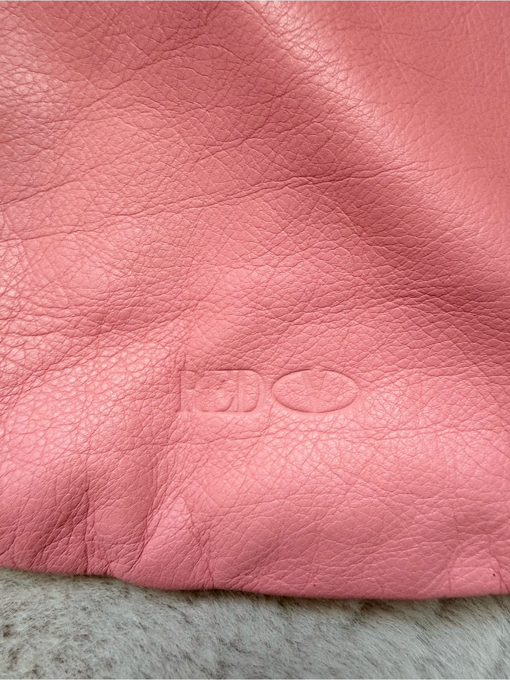 Valentino RED Pink Bow Women's Shoulder Bag - Picture 2 of 4
